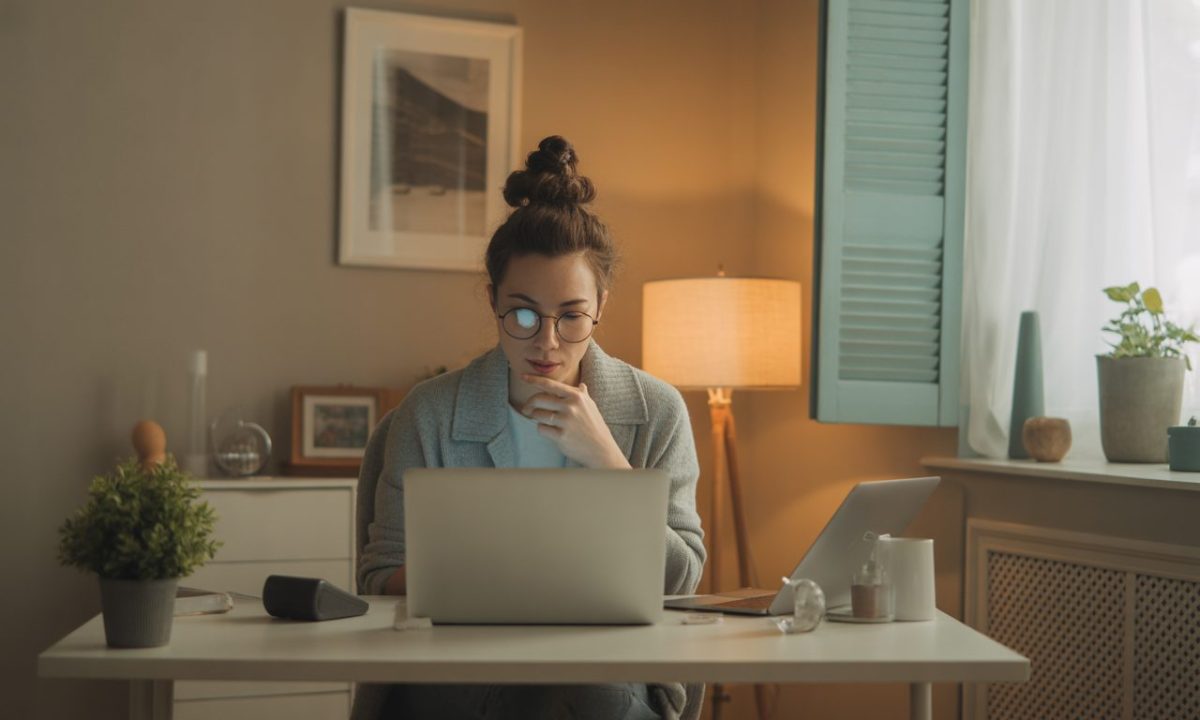 découvrez des offres d'emploi en télétravail accessibles sans diplôme, adaptées à tous ceux qui souhaitent travailler depuis chez eux sans qualification spécifique.